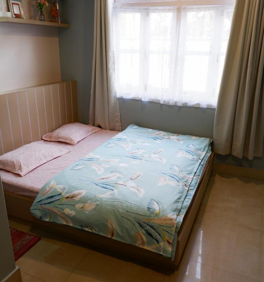 Tag Along Backpackers Hostel กังต็อก ภายนอก รูปภาพ