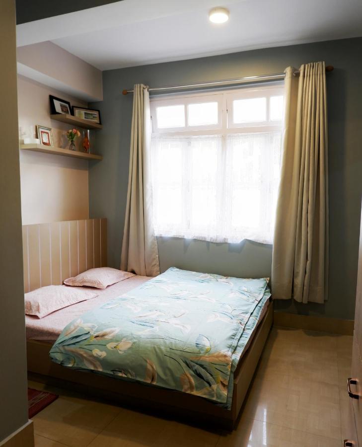 Tag Along Backpackers Hostel กังต็อก ภายนอก รูปภาพ